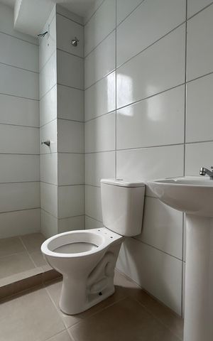 Apartamento à venda com 51m², 2 quartos e 1 vaga Apartamento à venda com 51m², 2 quartos e 1 vagaBanheiro