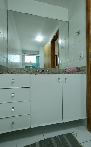 Apartamento à venda com 84m², 3 quartos e 1 vagaBanheiro da Suíte 2