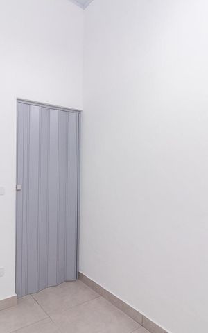 Casa para alugar com 17m², 1 quarto e sem vagaQuarto