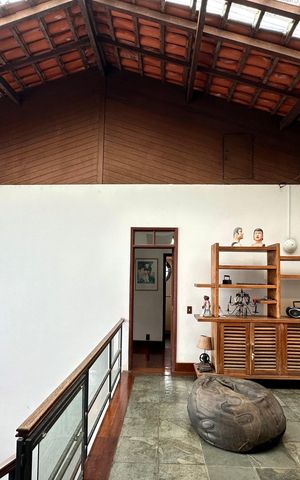 Casa à venda com 524m², 4 quartos e 3 vagas Casa à venda com 524m², 4 quartos e 3 vagasSala 3