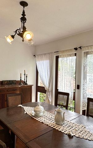 Casa à venda com 524m², 4 quartos e 3 vagas Casa à venda com 524m², 4 quartos e 3 vagasSala de Jantar