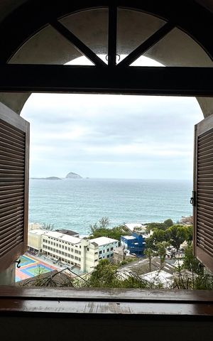 Casa à venda com 524m², 4 quartos e 3 vagas Casa à venda com 524m², 4 quartos e 3 vagasSala 3