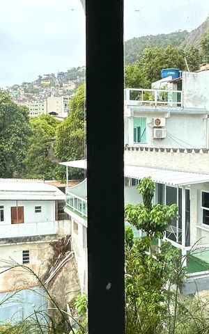Casa à venda com 524m², 4 quartos e 3 vagas Casa à venda com 524m², 4 quartos e 3 vagasVista da Sala 3