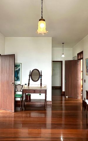 Casa à venda com 524m², 4 quartos e 3 vagas Casa à venda com 524m², 4 quartos e 3 vagasSala 3