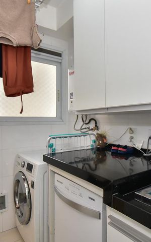 Apartamento à venda com 96m², 2 quartos e 2 vagasÁrea de Serviço 