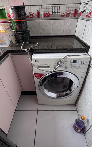 Apartamento à venda com 96m², 2 quartos e 1 vaga Apartamento à venda com 96m², 2 quartos e 1 vagaCozinha