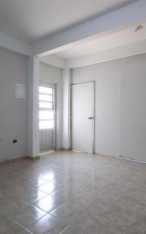 Casa à venda com 350m², 3 quartos e 2 vagasSala da Edícula