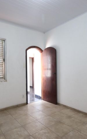 Casa à venda com 350m², 3 quartos e 2 vagasQuarto 2