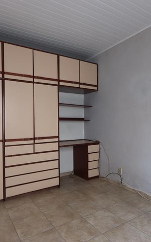 Casa à venda com 350m², 3 quartos e 2 vagasQuarto 3