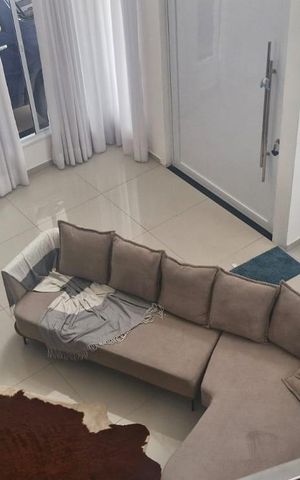 Casa de condomínio para alugar com 300m², 3 quartos e 4 vagas Casa de condomínio para alugar com 300m², 3 quartos e 4 vagasSala