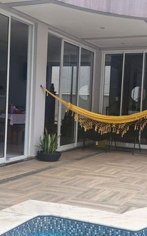 Casa de condomínio para alugar com 300m², 3 quartos e 4 vagas Casa de condomínio para alugar com 300m², 3 quartos e 4 vagasÁrea Externa