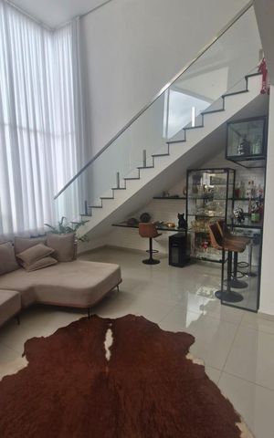 Casa de condomínio para alugar com 300m², 3 quartos e 4 vagas Casa de condomínio para alugar com 300m², 3 quartos e 4 vagasSala