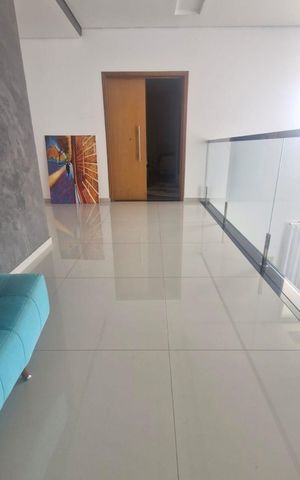 Casa de condomínio para alugar com 300m², 3 quartos e 4 vagas Casa de condomínio para alugar com 300m², 3 quartos e 4 vagasSala