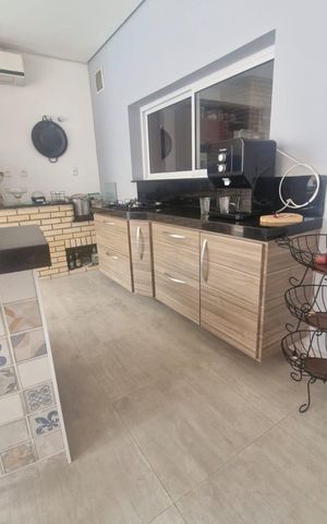 Casa de condomínio para alugar com 300m², 3 quartos e 4 vagas Casa de condomínio para alugar com 300m², 3 quartos e 4 vagasÁrea Externa