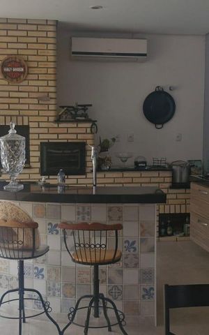 Casa de condomínio para alugar com 300m², 3 quartos e 4 vagas Casa de condomínio para alugar com 300m², 3 quartos e 4 vagasÁrea Externa