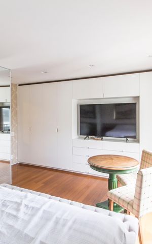 Apartamento para alugar com 201m², 2 quartos e 4 vagas Apartamento para alugar com 201m², 2 quartos e 4 vagasSuíte 1
