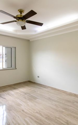 Casa à venda com 220m², 2 quartos e 4 vagas Casa à venda com 220m², 2 quartos e 4 vagasSuíte 1