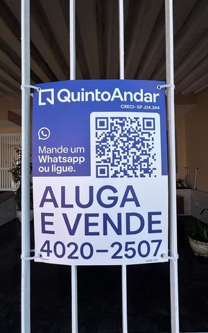 Casa para alugar com 249m², 4 quartos e 3 vagas Casa para alugar com 249m², 4 quartos e 3 vagasFachada