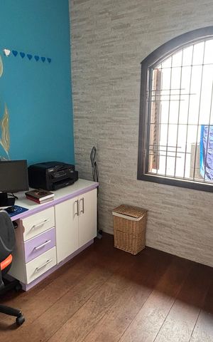 Casa para alugar com 249m², 4 quartos e 3 vagas Casa para alugar com 249m², 4 quartos e 3 vagasQuarto 2