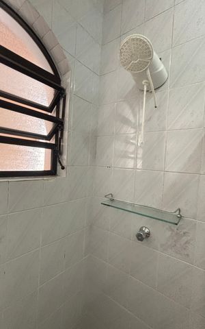 Casa para alugar com 249m², 4 quartos e 3 vagas Casa para alugar com 249m², 4 quartos e 3 vagasBanheiro