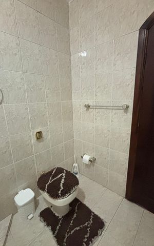 Casa para alugar com 249m², 4 quartos e 3 vagas Casa para alugar com 249m², 4 quartos e 3 vagasBanheiro da Suíte