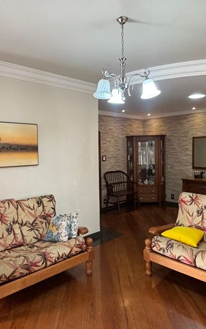 Casa para alugar com 249m², 4 quartos e 3 vagas Casa para alugar com 249m², 4 quartos e 3 vagasSala