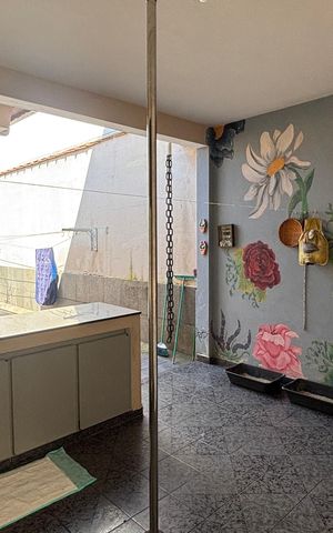 Casa para alugar com 249m², 4 quartos e 3 vagas Casa para alugar com 249m², 4 quartos e 3 vagasQuintal
