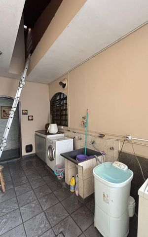 Casa para alugar com 249m², 4 quartos e 3 vagas Casa para alugar com 249m², 4 quartos e 3 vagasÁrea de Serviço