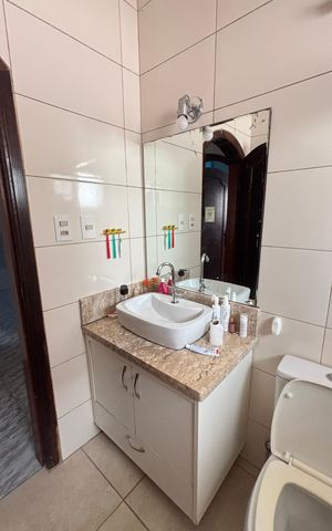 Casa para alugar com 249m², 4 quartos e 3 vagas Casa para alugar com 249m², 4 quartos e 3 vagasBanheiro
