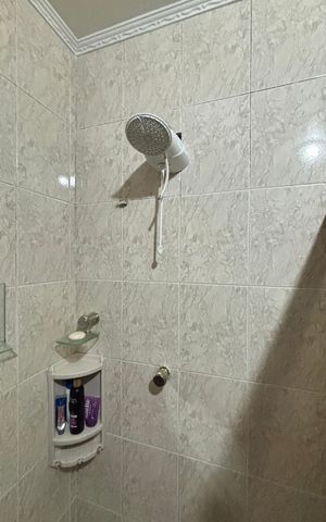 Casa para alugar com 249m², 4 quartos e 3 vagas Casa para alugar com 249m², 4 quartos e 3 vagasBanheiro da Suíte