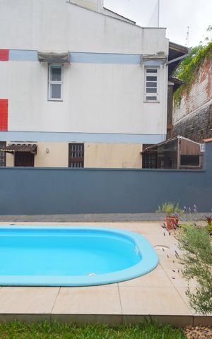 Casa à venda com 251m², 4 quartos e 4 vagasvista da suite