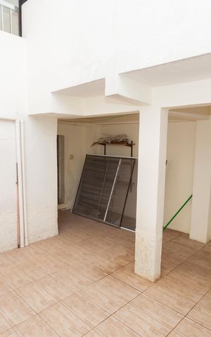 Casa à venda com 165m², 4 quartos e 2 vagasQuintal