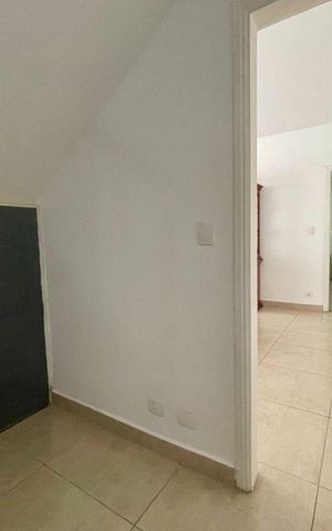 Casa à venda com 210m², 3 quartos e 2 vagas