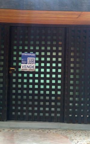 Casa de condomínio à venda com 553m², 3 quartos e 5 vagas Casa de condomínio à venda com 553m², 3 quartos e 5 vagasplaca instalada 05/11/2025 UNRX -86