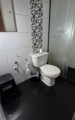 Casa à venda com 180m², 3 quartos e 4 vagas