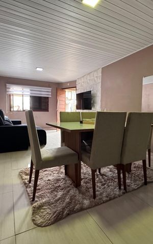 Casa à venda com 180m², 3 quartos e 4 vagas