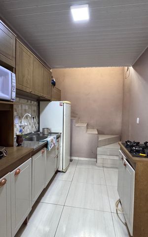 Casa à venda com 180m², 3 quartos e 4 vagas
