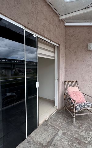 Casa à venda com 180m², 3 quartos e 4 vagas