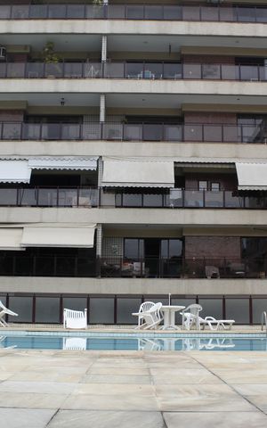 Apartamento à venda com 180m², 3 quartos e 2 vagasÁrea comum