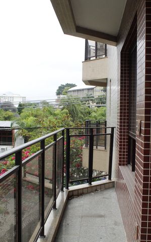 Apartamento à venda com 180m², 3 quartos e 2 vagasVaranda da Suíte 2