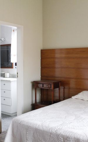 Apartamento à venda com 180m², 3 quartos e 2 vagasSuíte 2