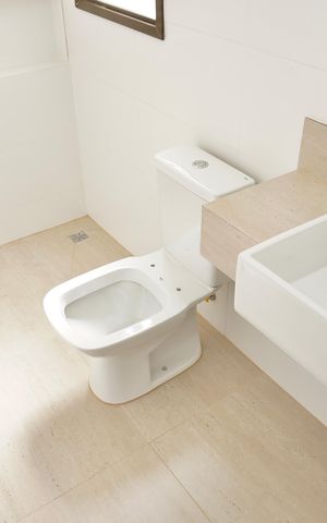 Apartamento à venda com 67m², 2 quartos e 2 vagasBanheiro Suíte 1