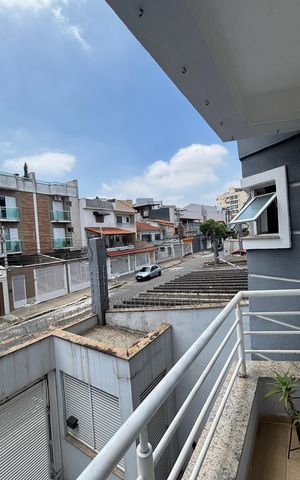 Apartamento à venda com 75m², 2 quartos e 2 vagas Apartamento à venda com 75m², 2 quartos e 2 vagasSuite Varanda
