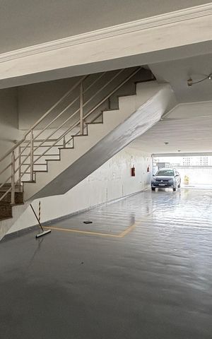 Apartamento à venda com 75m², 2 quartos e 2 vagas Apartamento à venda com 75m², 2 quartos e 2 vagasGaragem