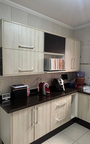 Apartamento à venda com 75m², 2 quartos e 2 vagas Apartamento à venda com 75m², 2 quartos e 2 vagasCozinha