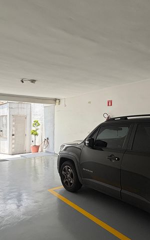 Apartamento à venda com 75m², 2 quartos e 2 vagas Apartamento à venda com 75m², 2 quartos e 2 vagasGaragem