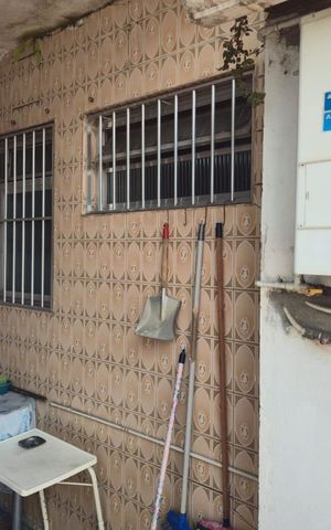 Casa à venda com 255m², 5 quartos e 5 vagasCasa 01 / Area de Serviço
