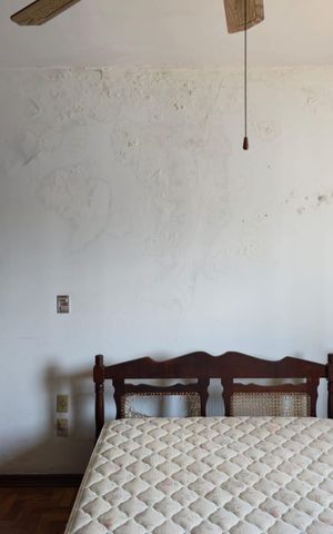 Casa à venda com 255m², 5 quartos e 5 vagasCasa 01 / Quarto 01
