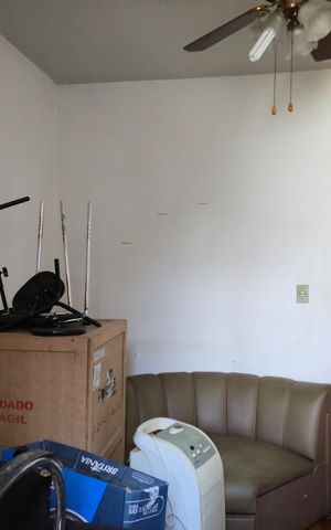 Casa à venda com 255m², 5 quartos e 5 vagasCasa 01 / Quarto 02