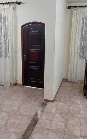 Casa para alugar com 200m², 3 quartos e 1 vaga Casa para alugar com 200m², 3 quartos e 1 vagaSala